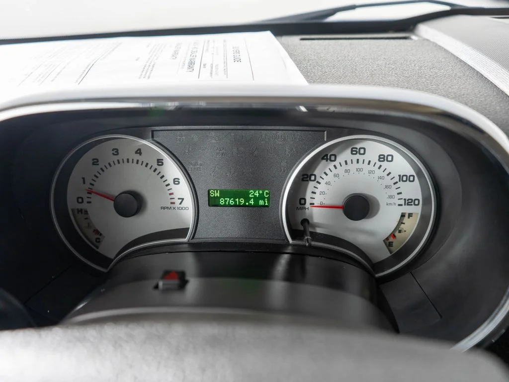 Used 2010 Blue Ford XLT image 17