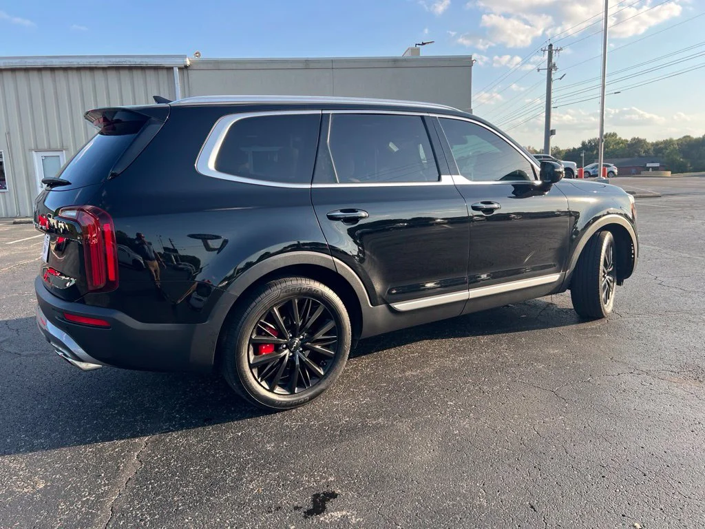 Used 2022 Ebony Black Kia SX image 3