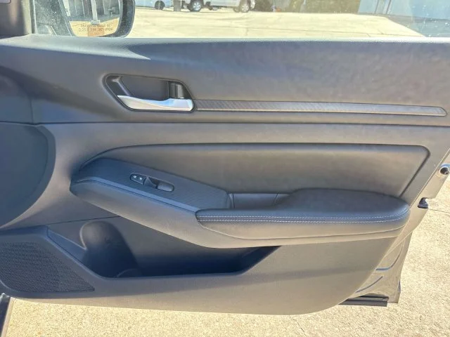 Used 2025 Gray Nissan 2.5 SV image 20