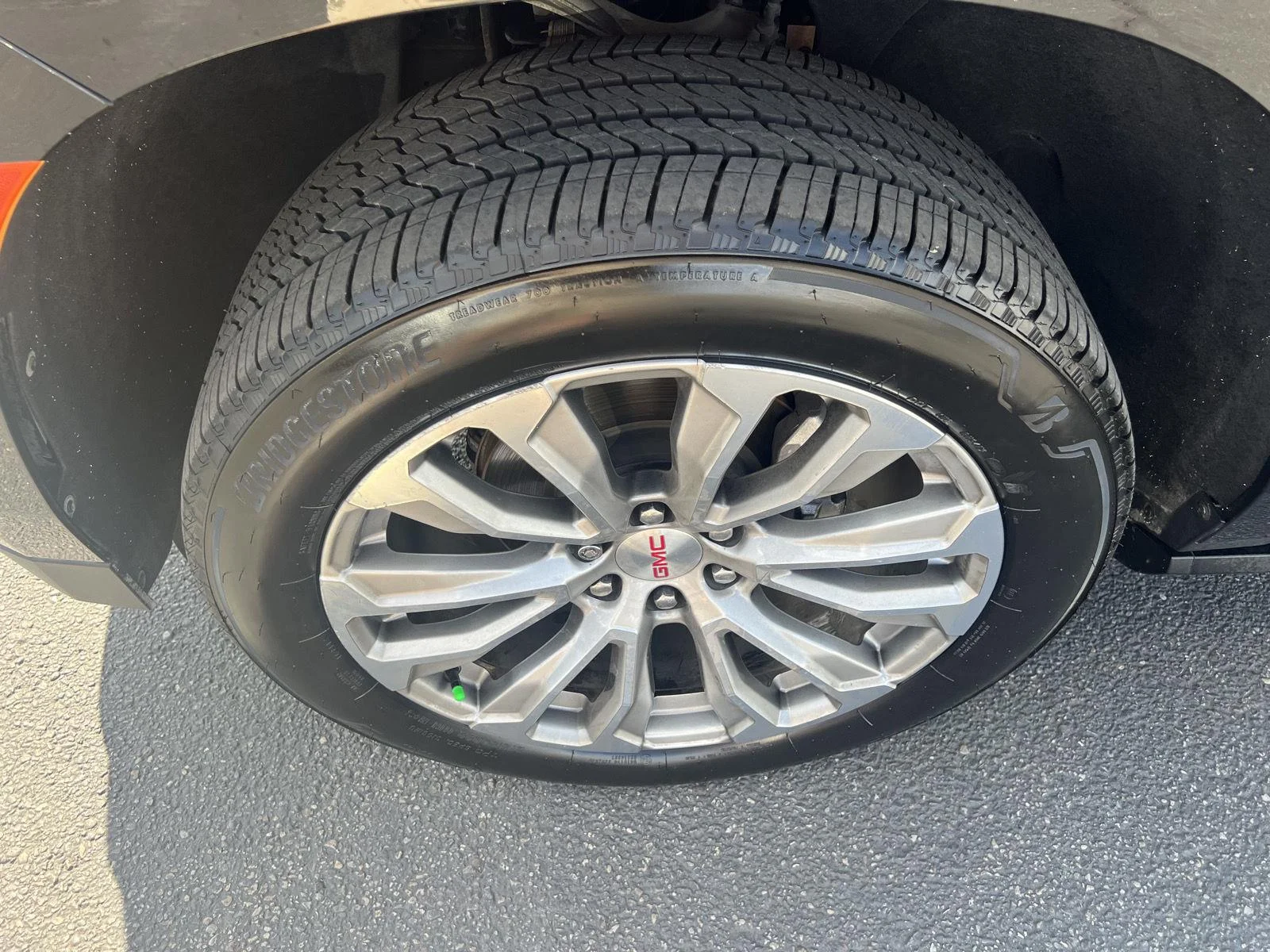 2021 GMC Yukon XL Denali - Photo 10