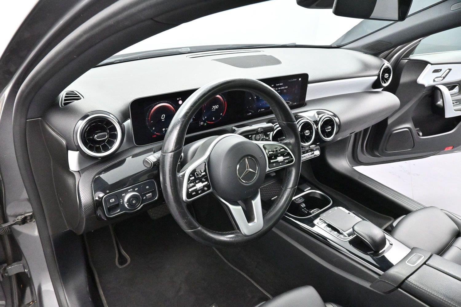Used 2019 Mountain Grey Metallic Mercedes-Benz A 220 image 15