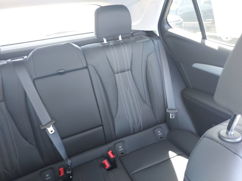 New 2026 Quartz Blue Metallic Buick Avenir image 14