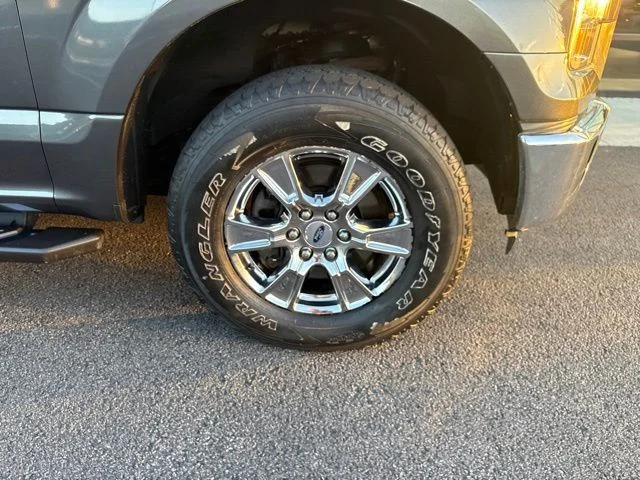 Used 2015 Silver Ford XLT image 11