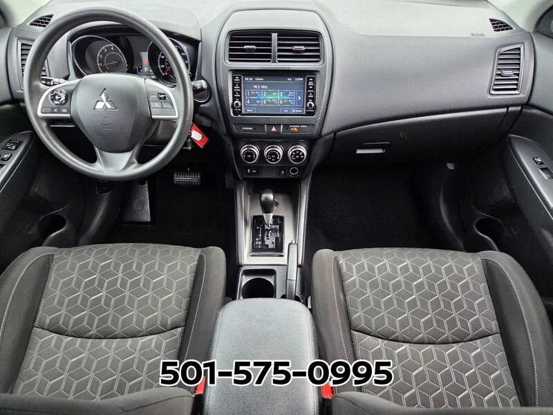 Used 2024 SILVER MITSUBISHI S 2.0 AWC image 16