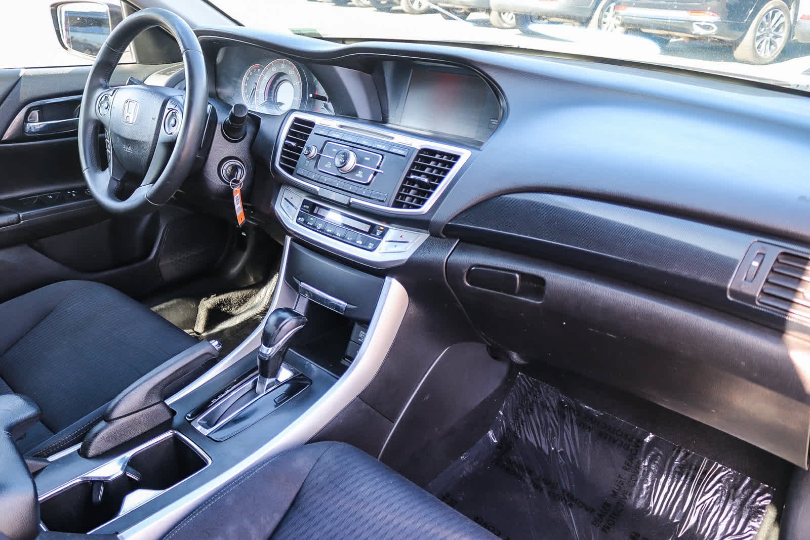 Used 2015 White Honda Sport image 15