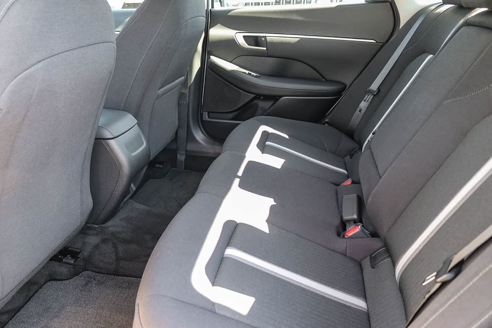 Used 2026 Serenity White Hyundai SEL Sport image 18