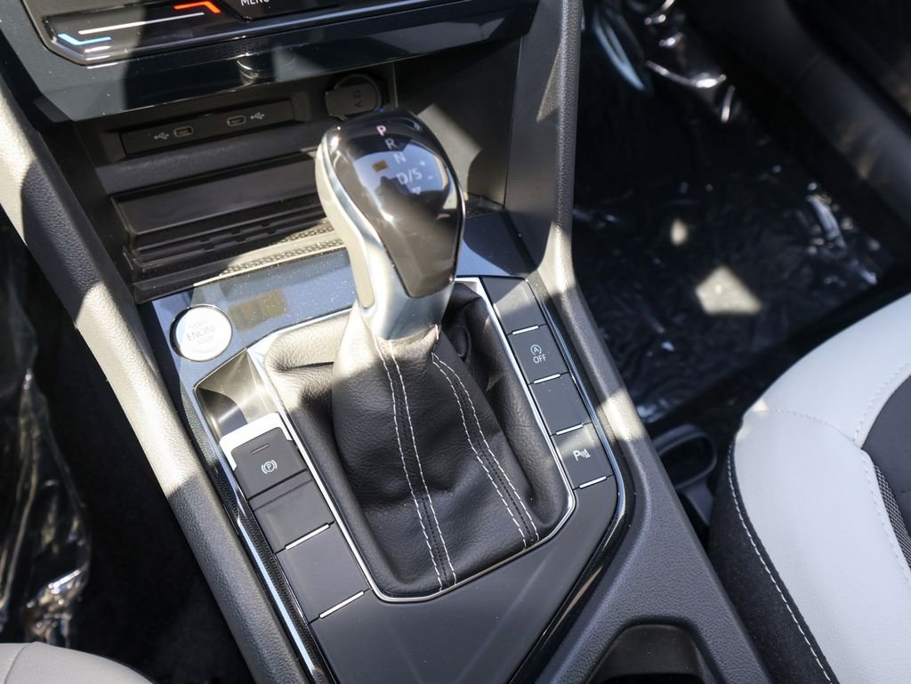 New 2026 White Volkswagen 1.5T SE image 24