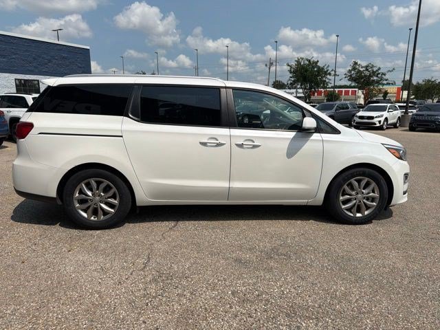 Used 2021 Snow White Pearl Kia EX image 6
