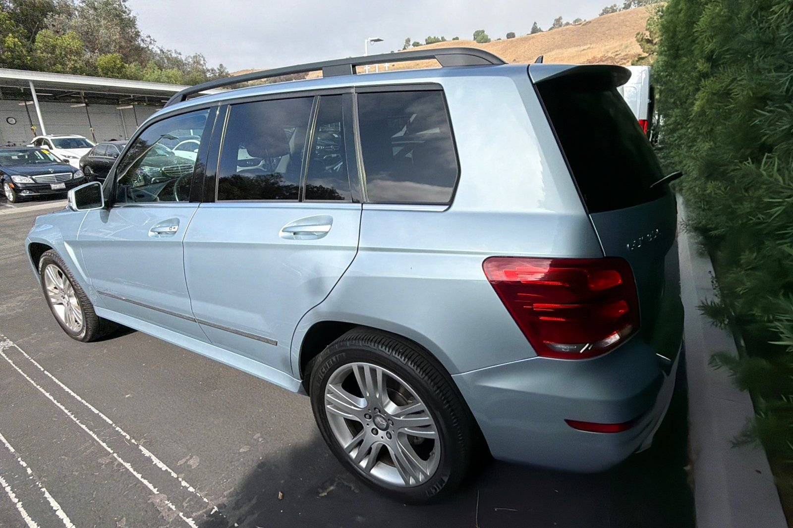 Used 2013 Silver Mercedes-Benz GLK 350 image 10