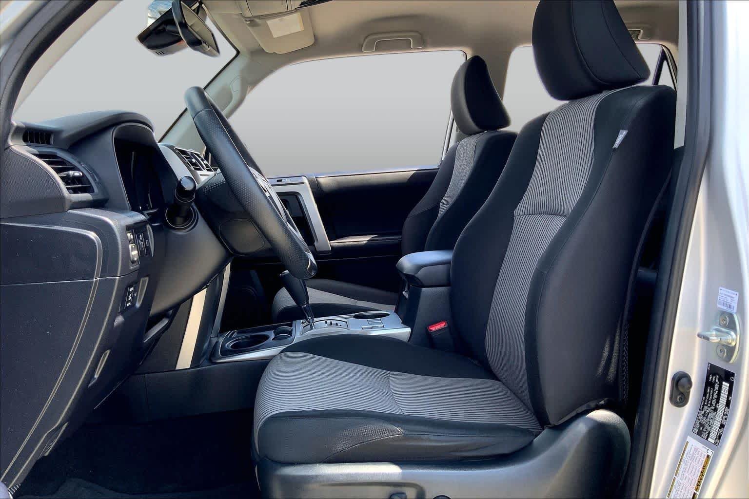 Used 2024 Classic Silver Metallic Toyota SR5 image 8