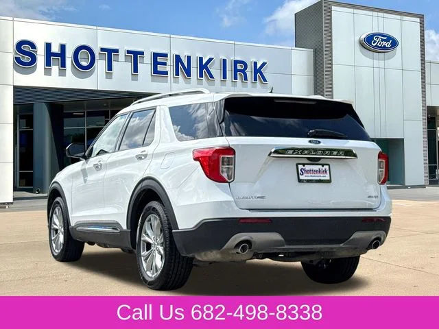 Used 2023 White Ford Limited image 6