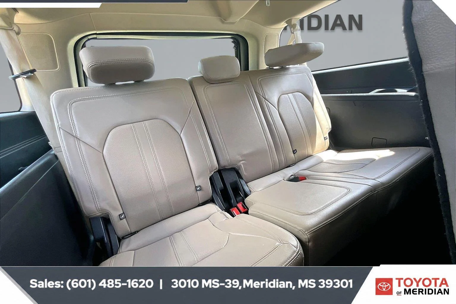 Used 2024 Dark Matter Gray Ford Limited image 21