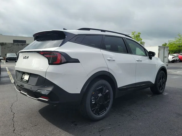 New 2026 Glacial White Pearl Kia X-Line image 4