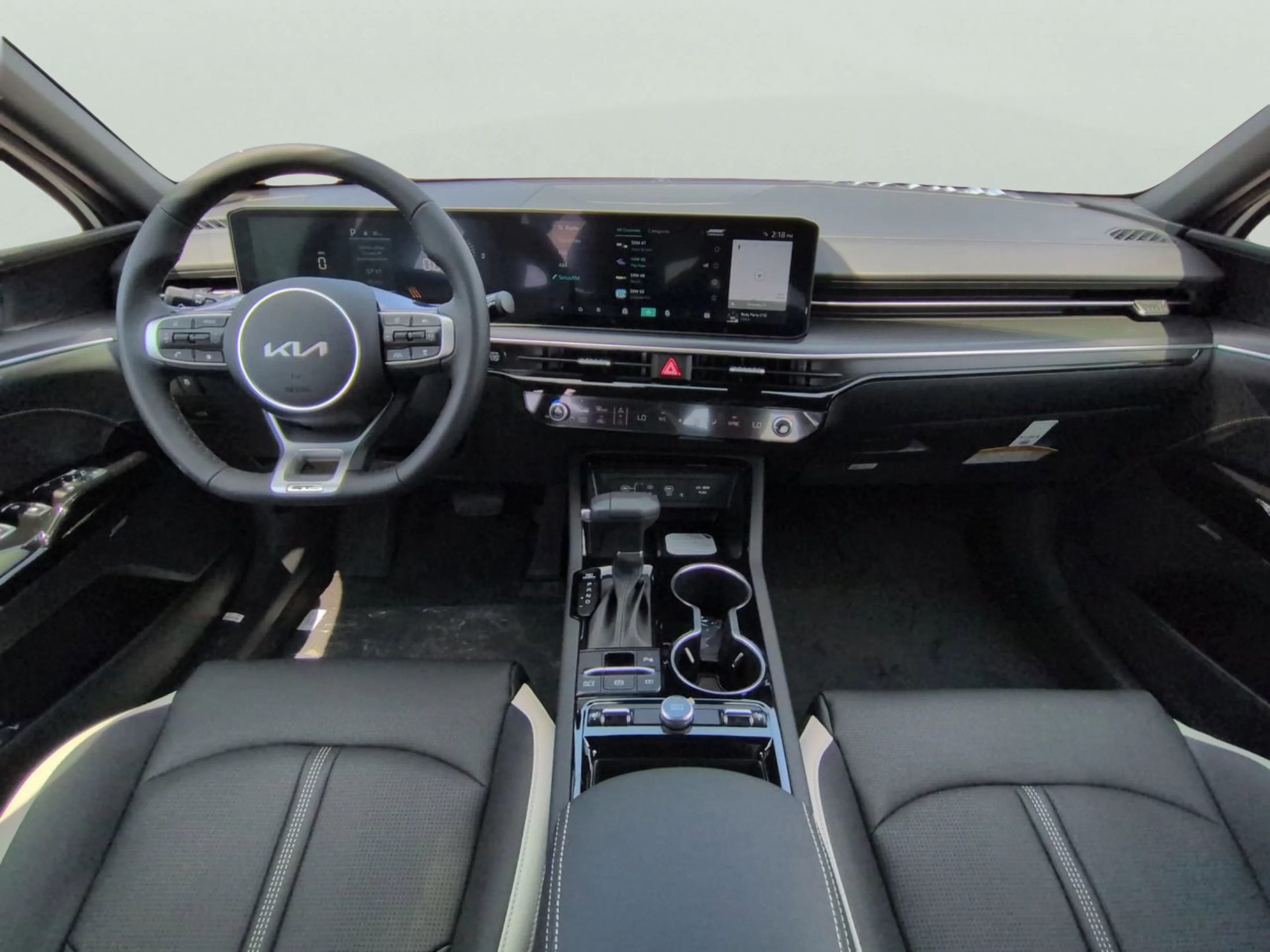 New 2026 Snow White Pearl Kia GT-Line image 12