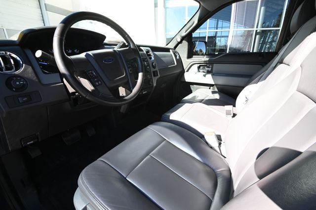 Used 2012 Blue Ford XLT image 11