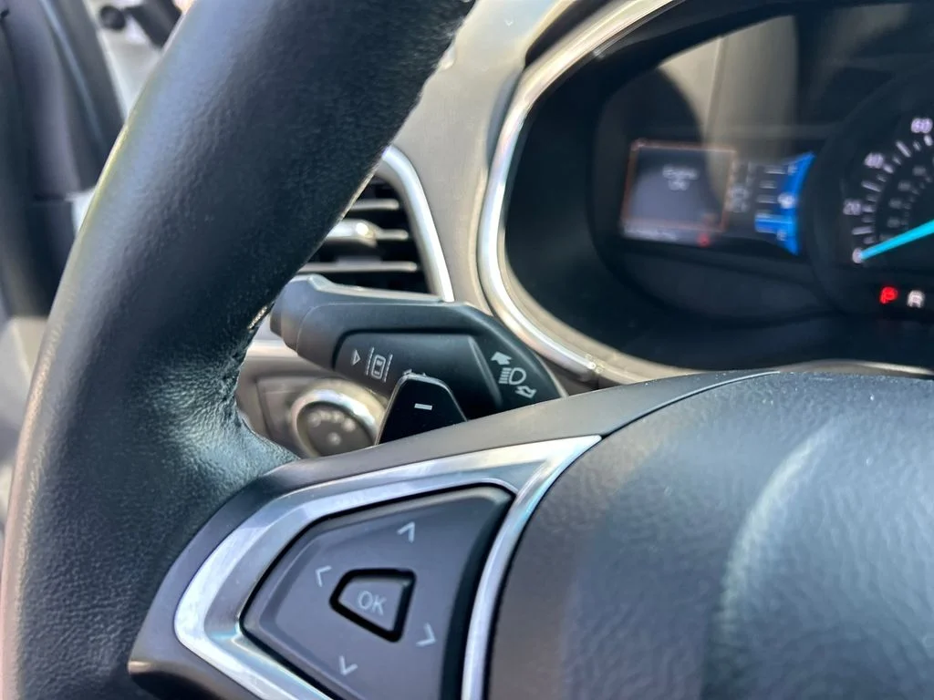 Used 2015 White Ford Titanium image 23