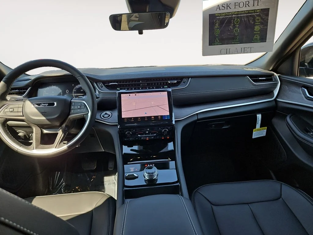 2025 Jeep Grand Cherokee Limited - Photo 13