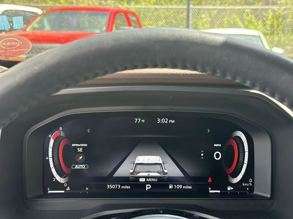 Used 2022 Orange Nissan Platinum image 15
