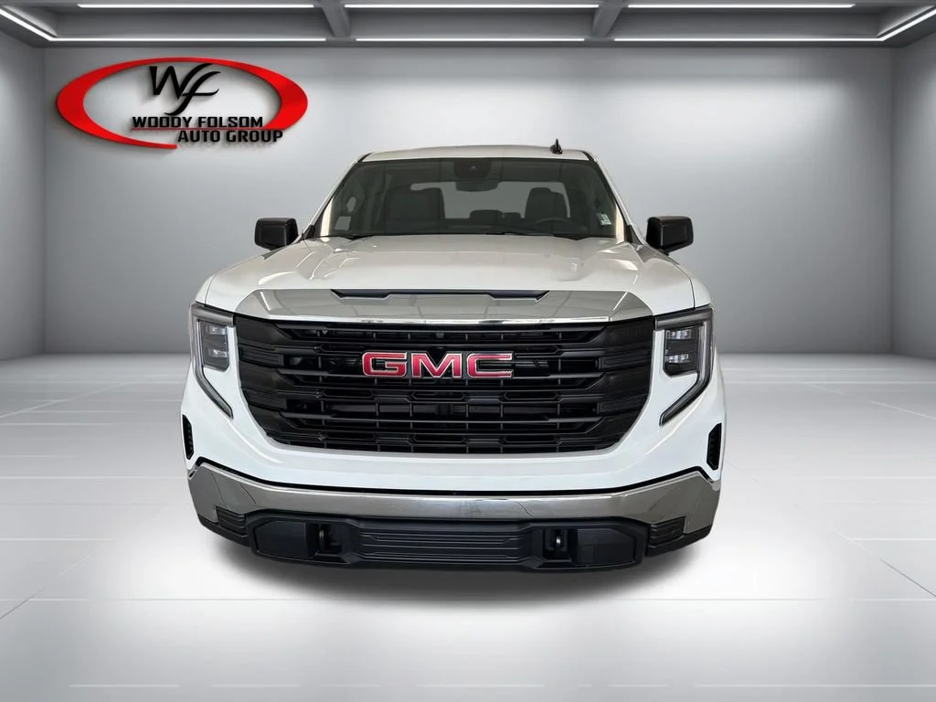 New 2026 Summit White GMC Pro image 2