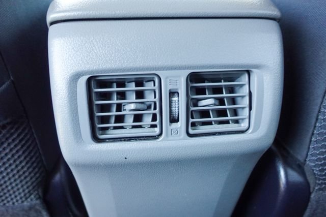 Used 2013 Red Toyota SR5 image 26