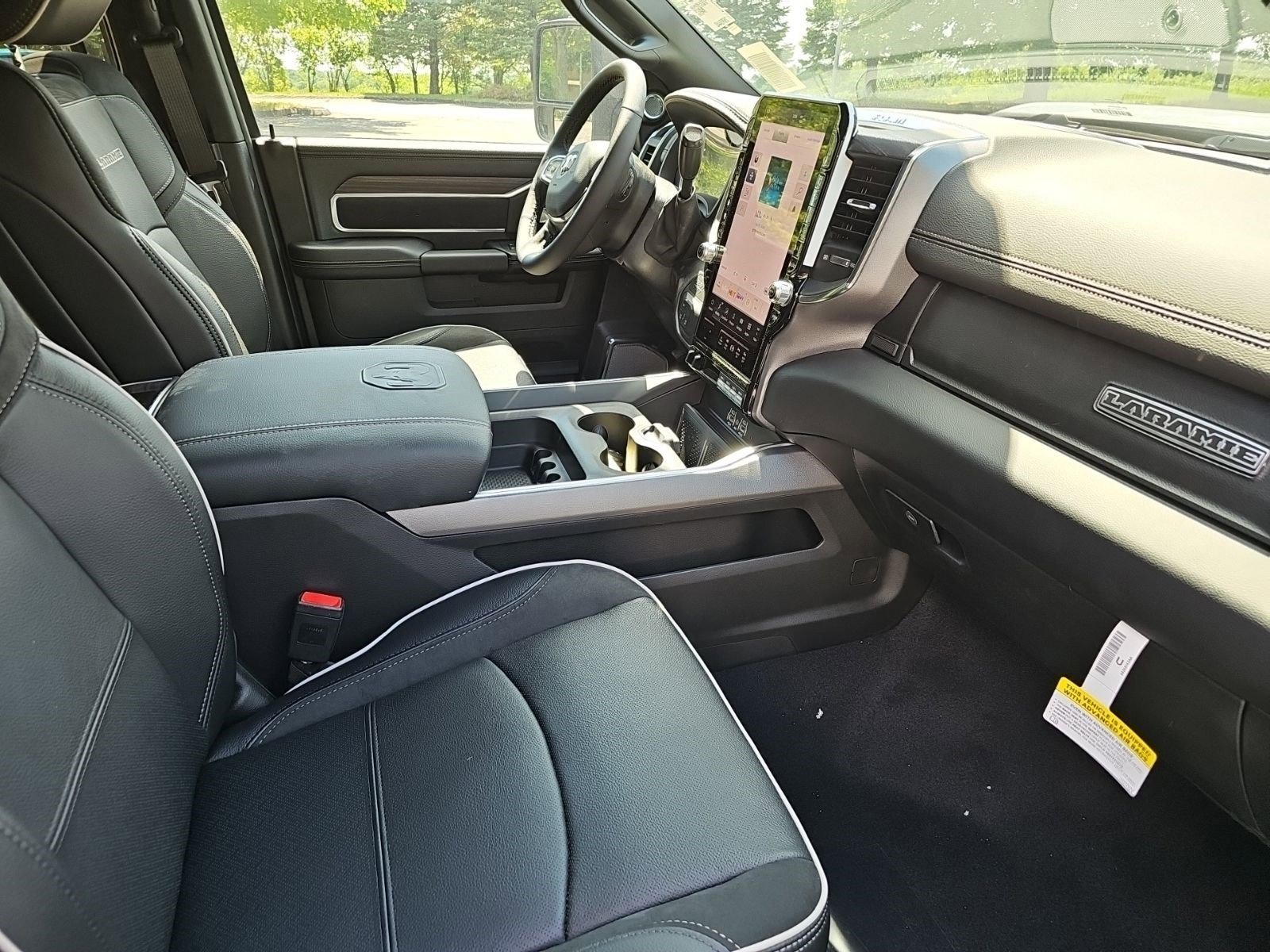 New 2026 Ceramic Gray Clearcoat Ram Laramie image 10