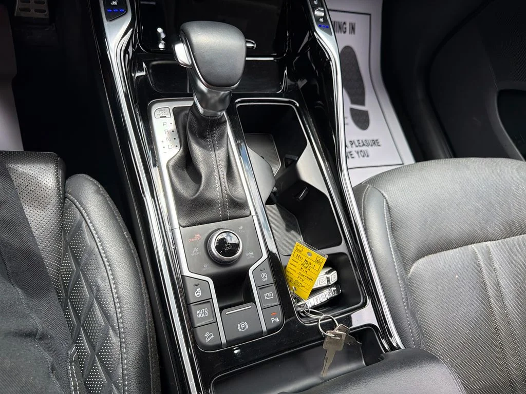 Used 2022 Everlasting Silver Kia X-Line SX Prestige image 27