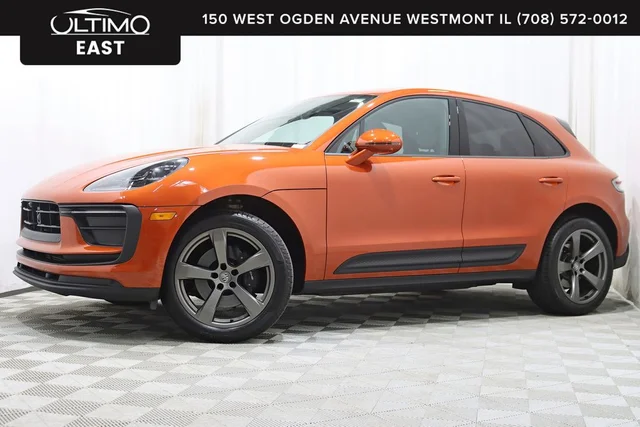 2025 Porsche Macan Base