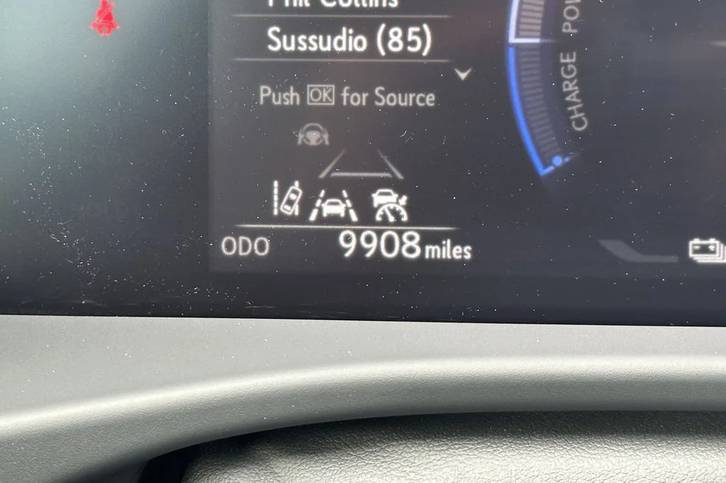 Used 2025 Gray Lexus  image 28