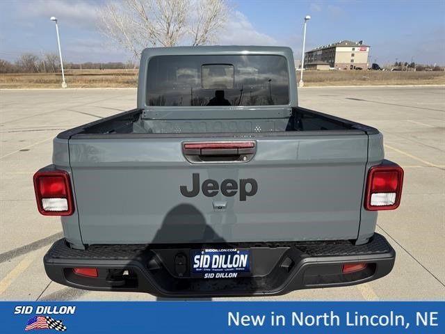 New 2026 Anvil Clearcoat Jeep Sport S image 4