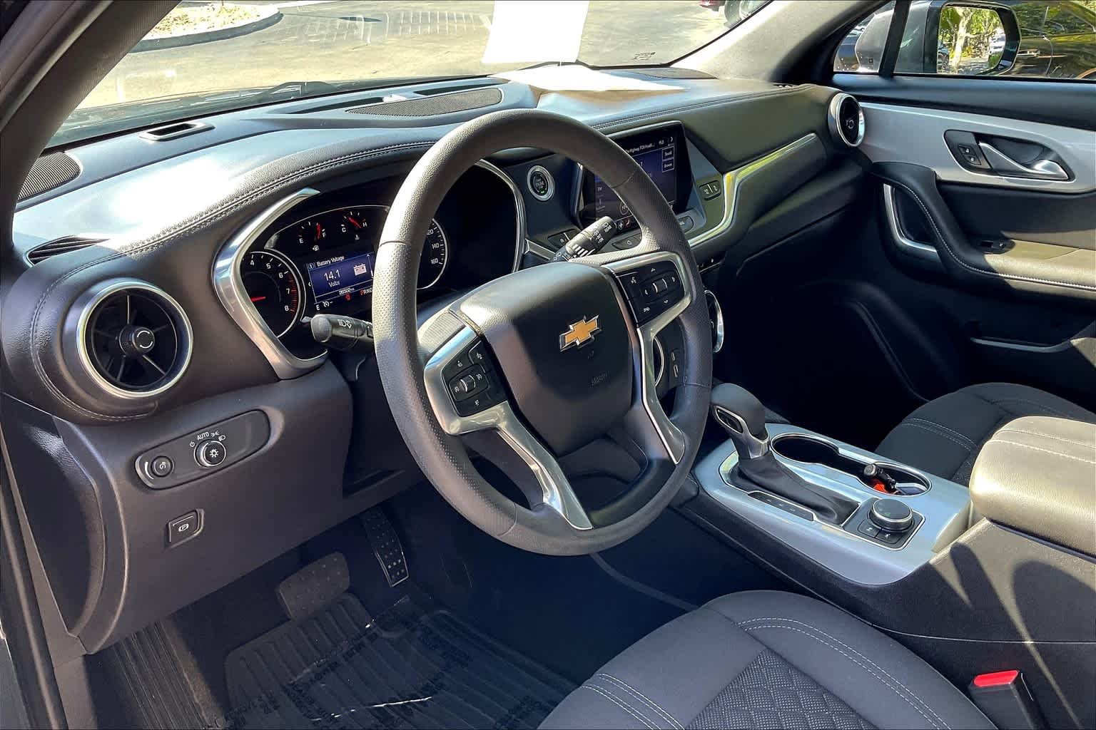 Used 2022 Iron Gray Metallic Chevrolet LT image 14