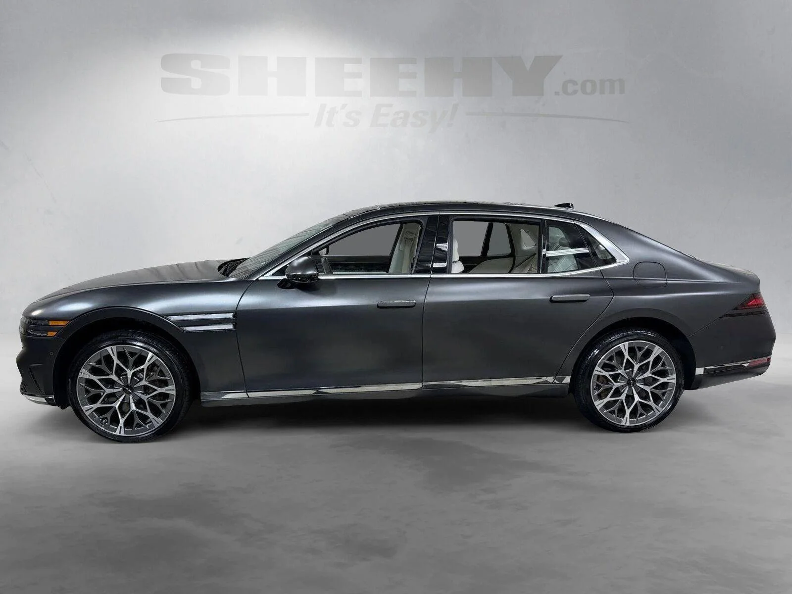 Used 2023 Gray Genesis 3.5T e-SC image 14