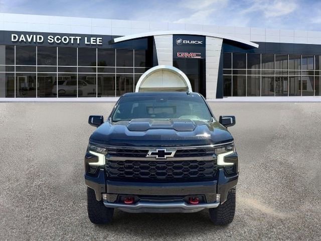 Used 2025 Black Chevrolet ZR2 image 2
