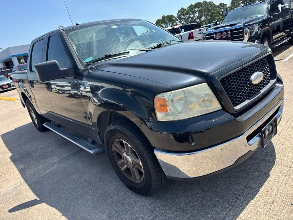 Used 2006  Ford XLT image 4