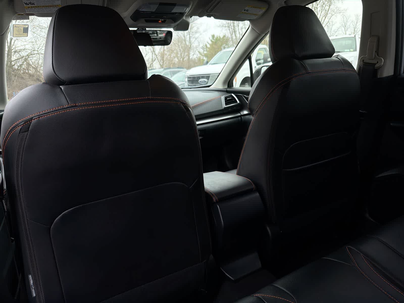 Used 2019 Ice Silver Metallic Subaru Limited image 19