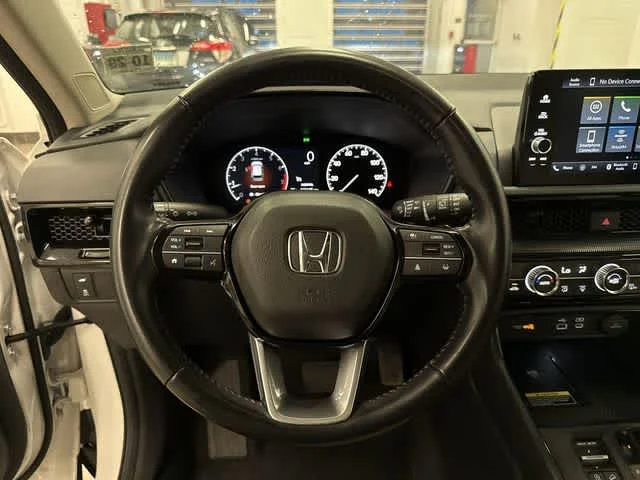 Certified Used 2025 Platinum White Pearl Honda EX-L image 18