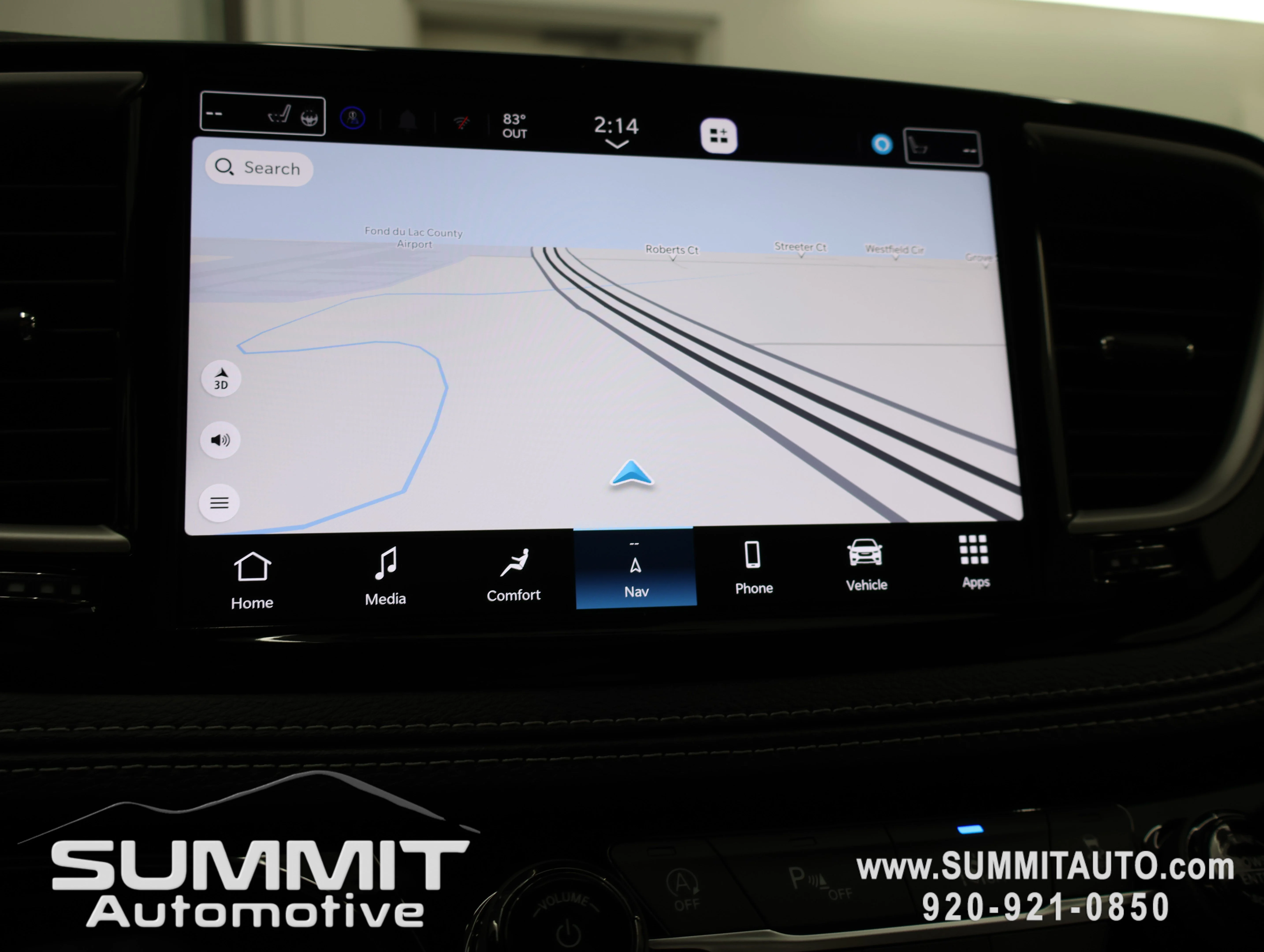 New 2027 Diamond Black Crystal Pearl-Coat Exterior Paint Chrysler Limited image 12