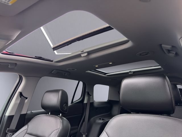 Used 2019 RED QUARTZ TINTCOAT GMC SLT image 23