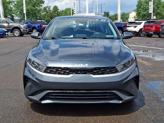 Used 2022 Gravity Gray Kia LXS image 2