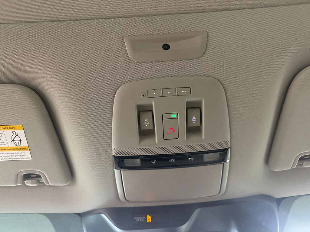 New 2026 Everest White TriCoat Nissan Platinum Reserve image 16