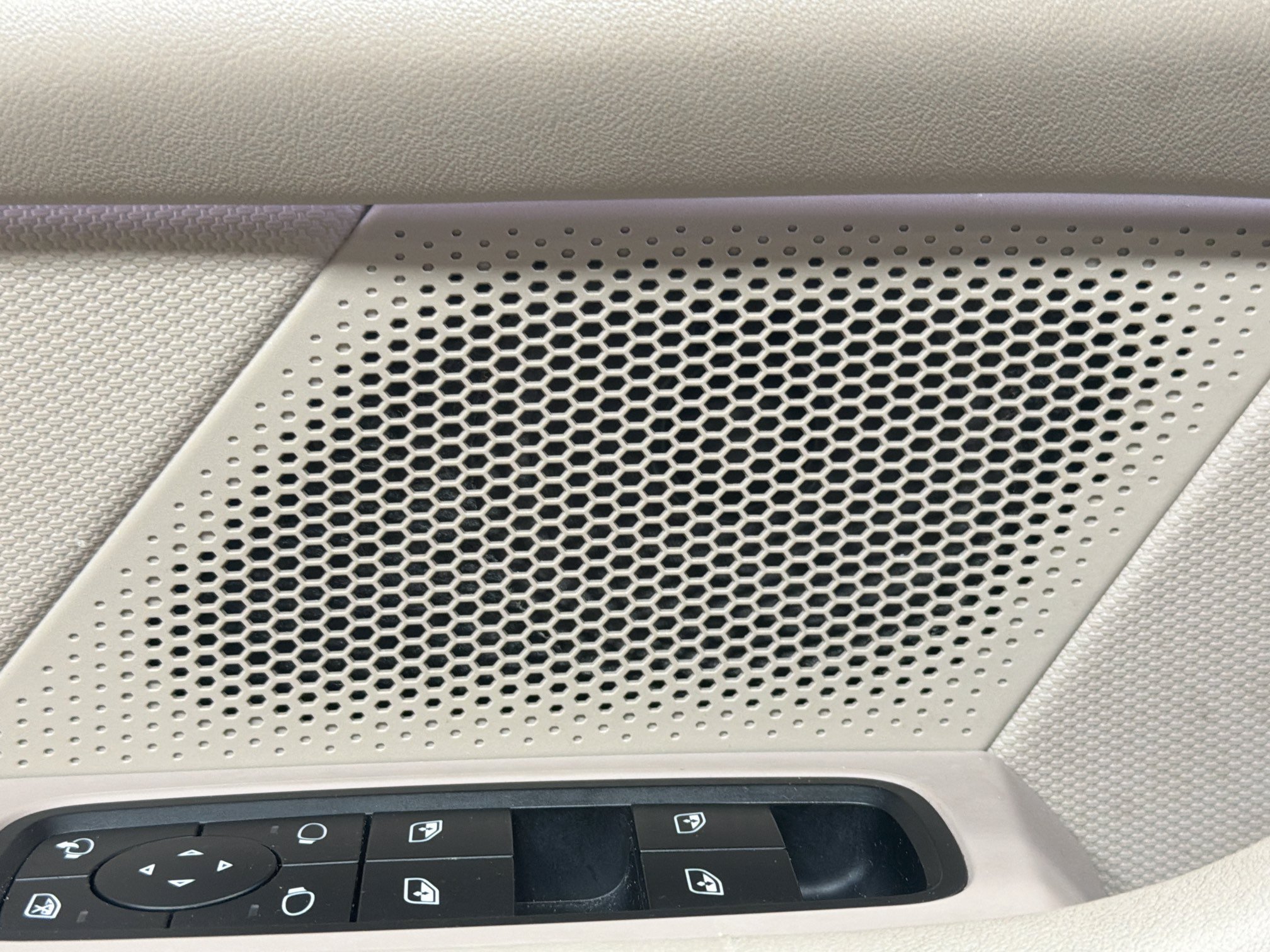 Certified Used 2023 White Porsche  image 23