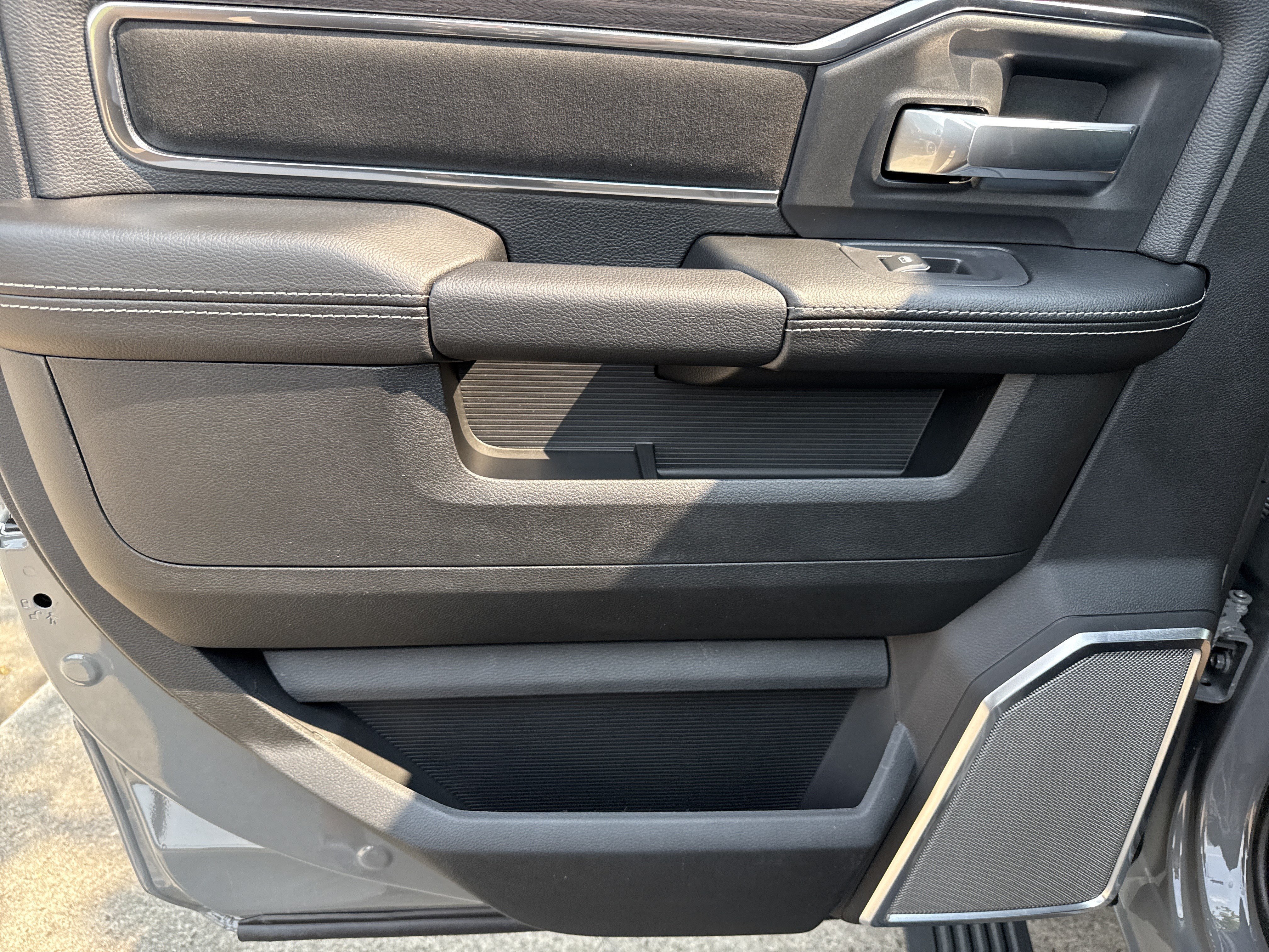 New 2026 Ceramic Gray Clearcoat RAM Laramie DRW / DUALLY image 20