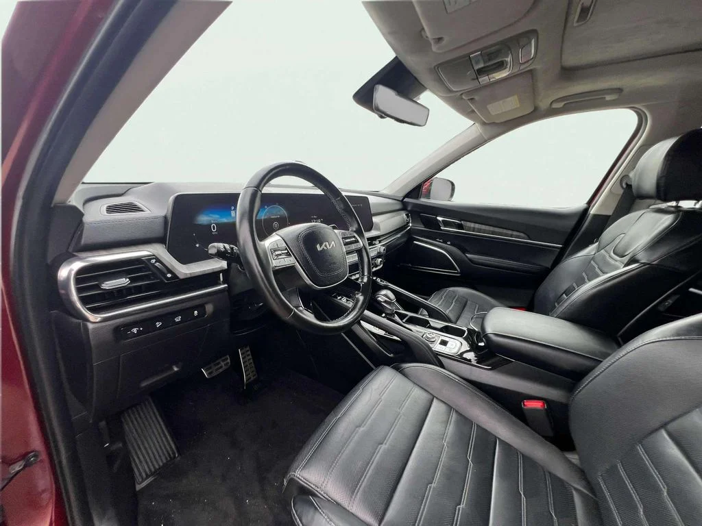 Used 2023 Red Kia SX image 8