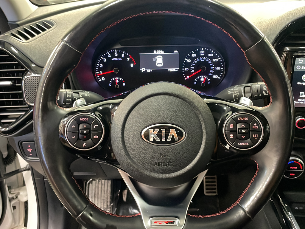 Used 2020 White Kia GT-Line Turbo image 37
