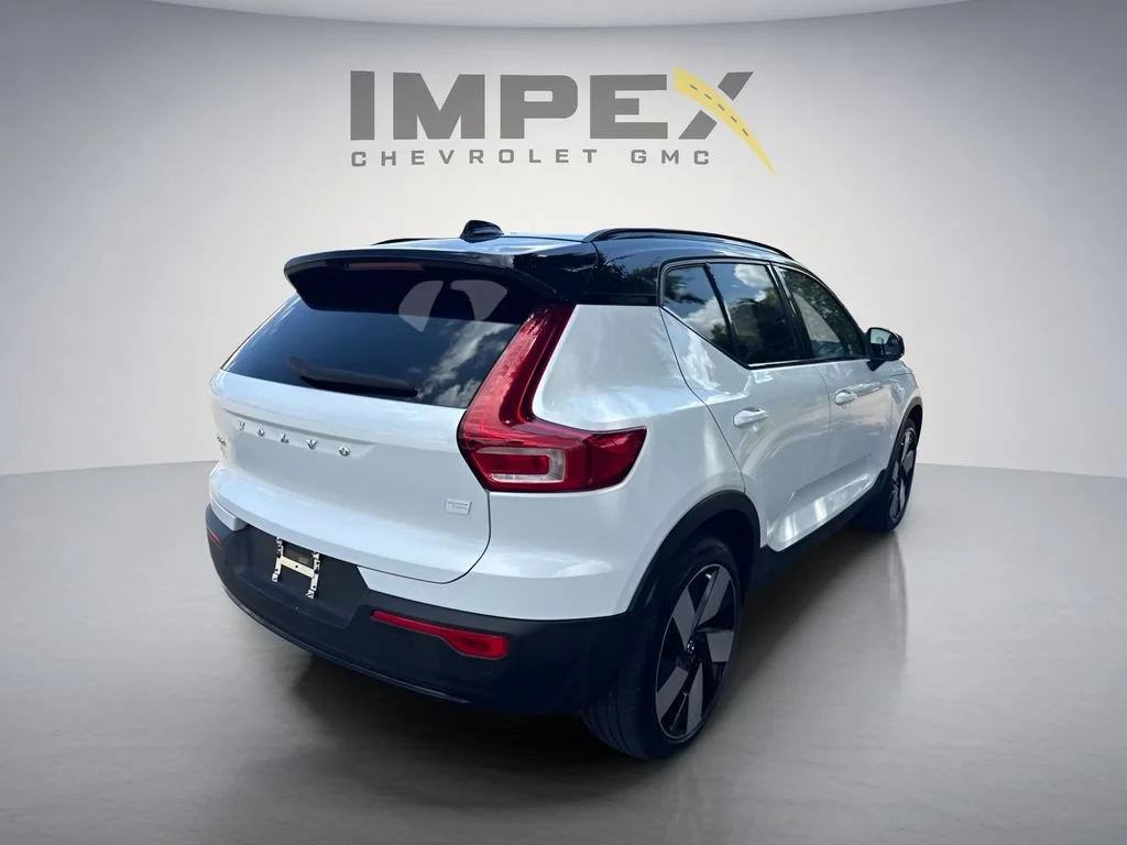 Used 2023  Volvo Ultimate image 5