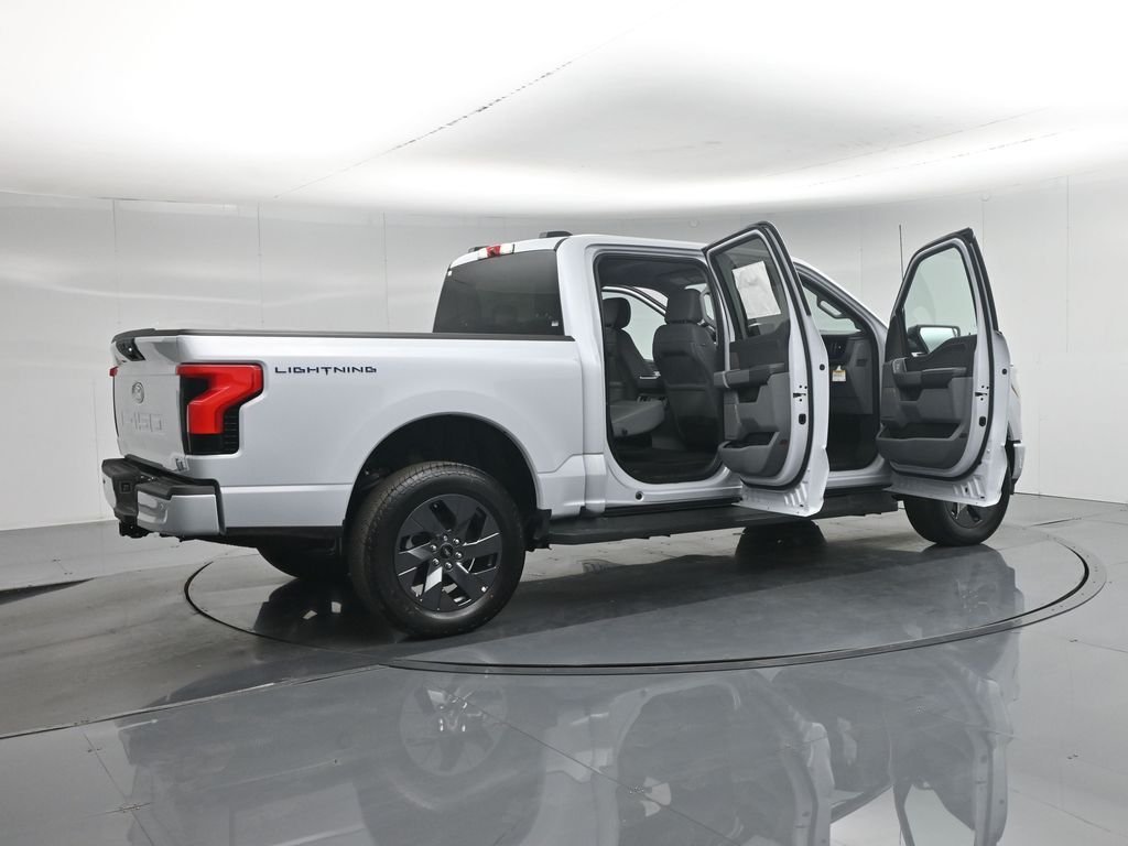 New 2025 White Ford Flash image 5