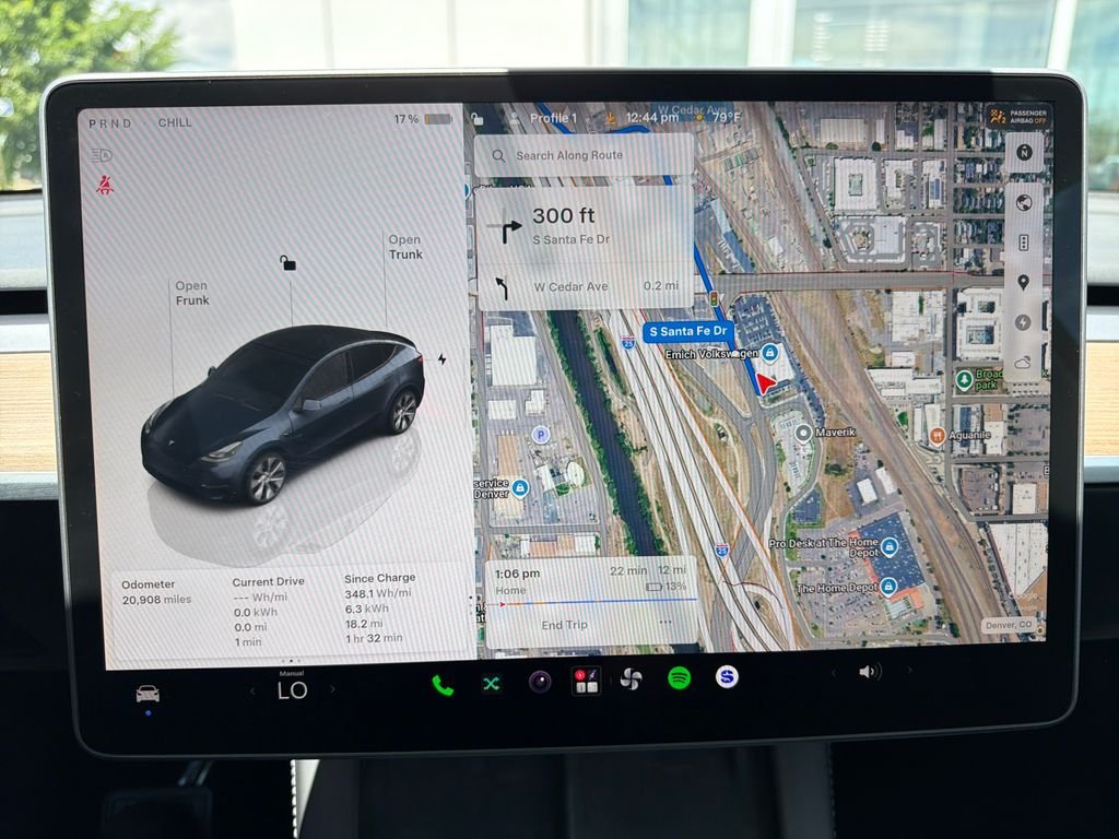 Used 2024 Stealth Gray Tesla Long Range image 17