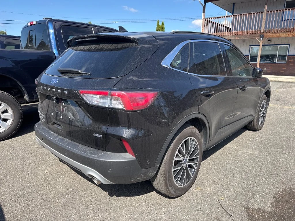 Used 2022 Black Ford Titanium image 2