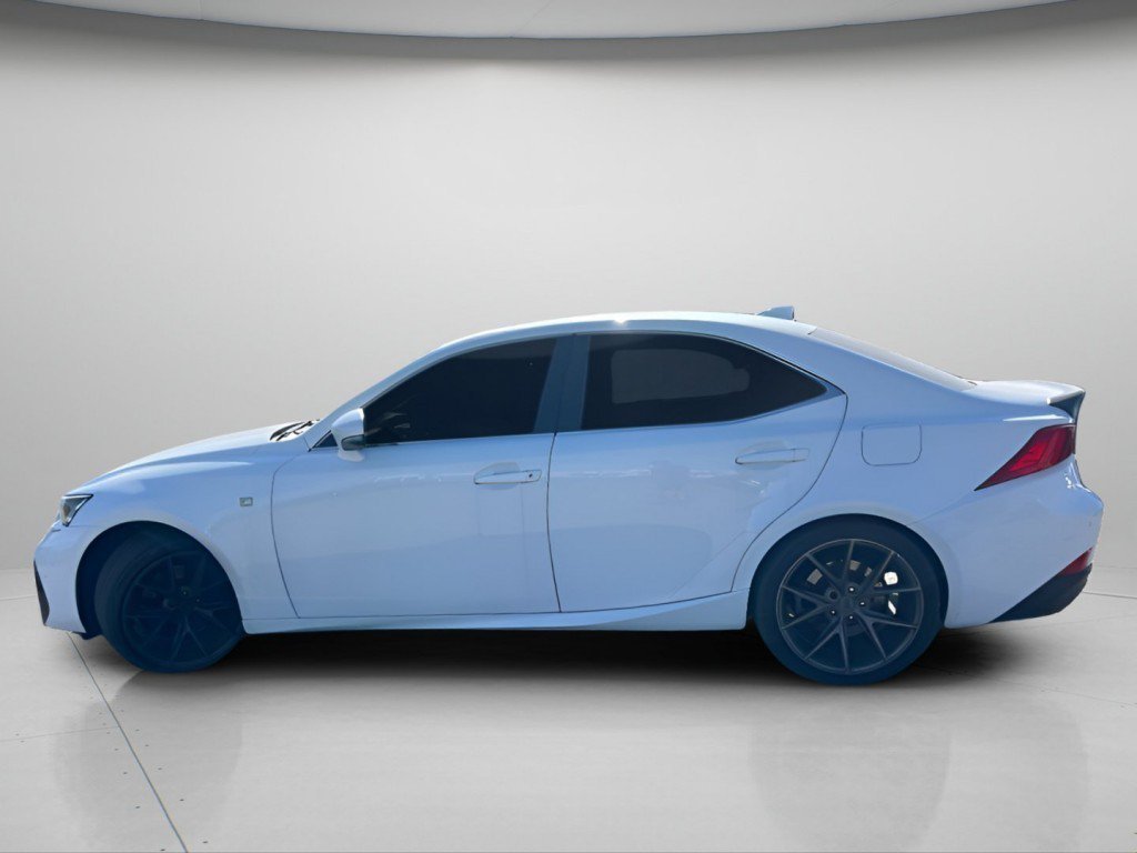 Used 2020 Ultra White Lexus 300 image 10