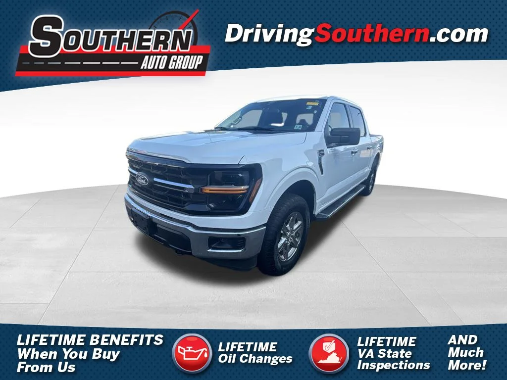 Used 2025 White Ford XLT image 1