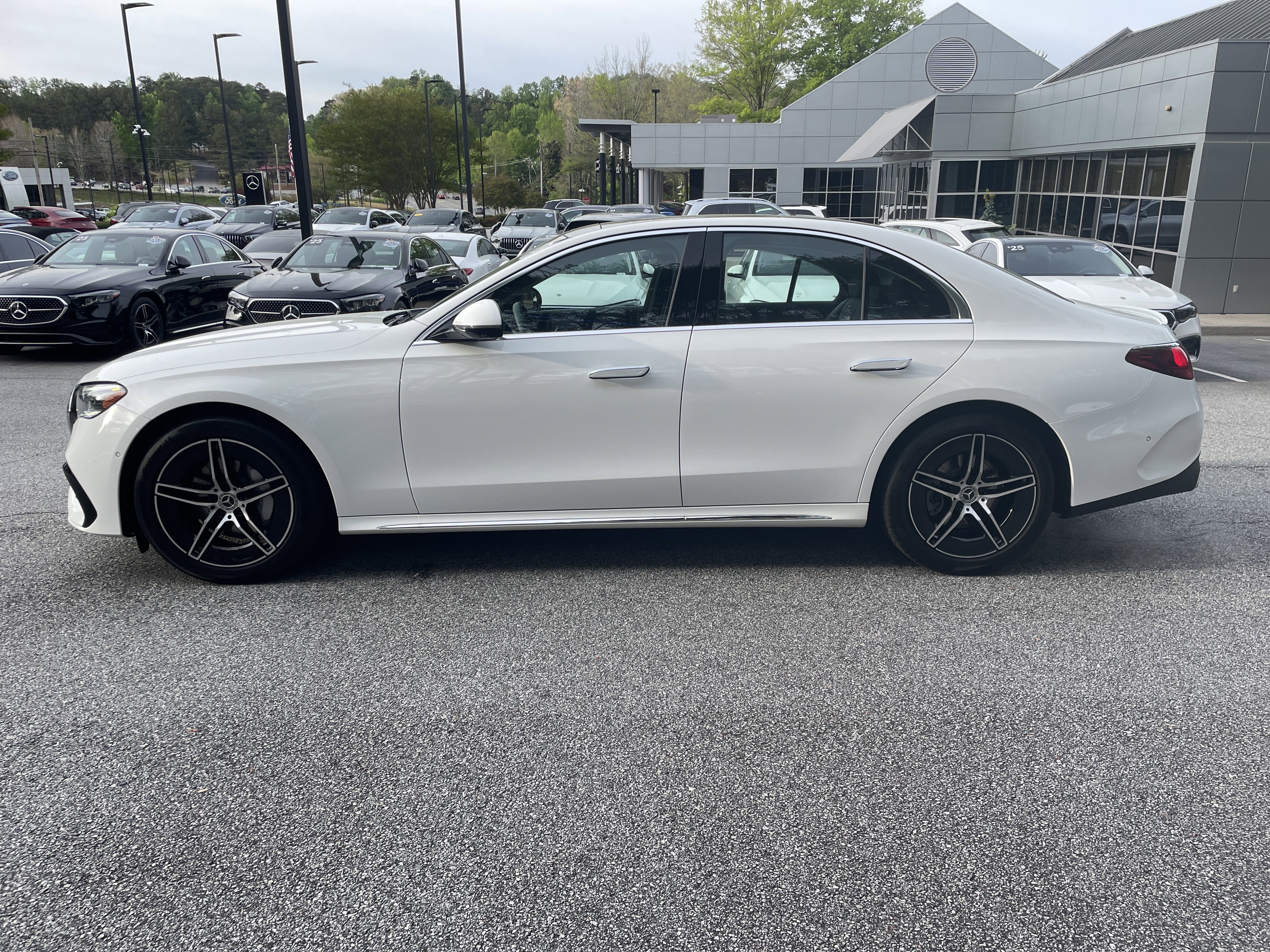 Certified Used 2025 Polar White Mercedes-Benz E 350 RWD Sedan image 15